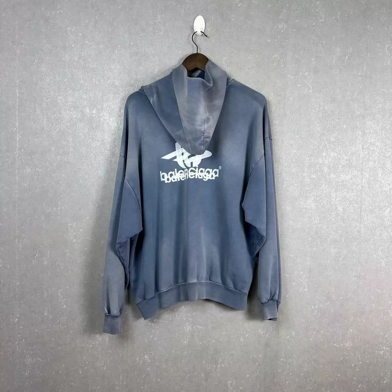 Balenciaga Balenciaga Hooded Sweatshirt, Gray Gradient Size US M / EU 48-50 / 2 - 6 Thumbnail