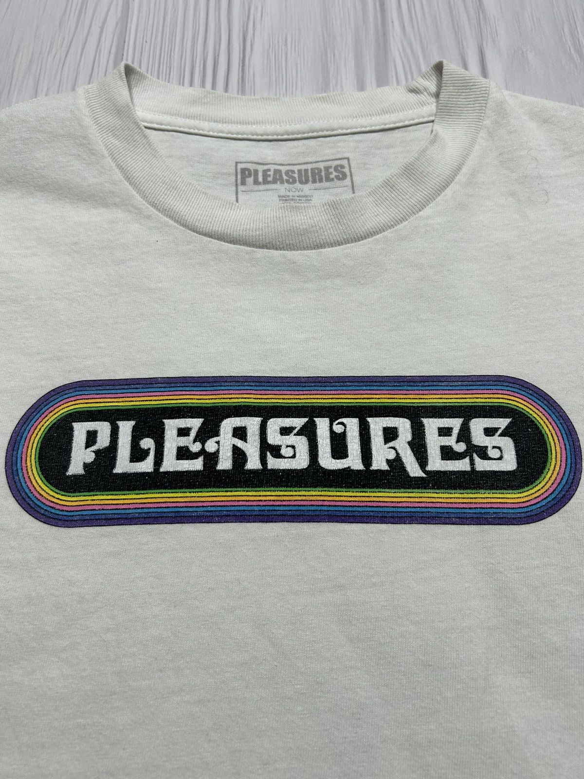 Pleasures × Vintage Pleasures Big Logo T-Shirt Size M Size US M / EU 48-50 / 2 - 9 Thumbnail
