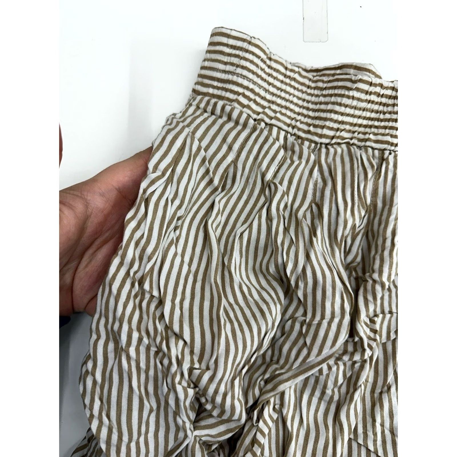 Vintage Maggie Lawrence Collection Womens Skirt Size 18-20 Tan White Stripe Skirt Casual Bohemian 20s? Size 40" / US 18 - 2 Thumbnail