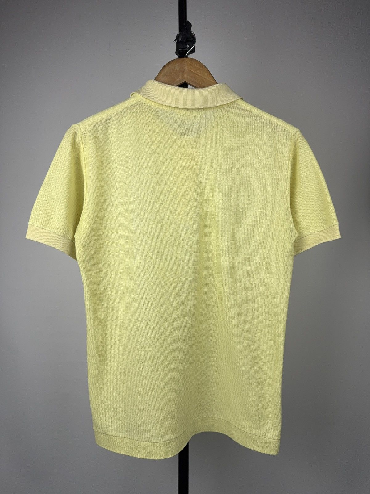 Lacoste Retro 80s Chemise Lacoste Polo Shirt Yellow Made in France Size US S / EU 44-46 / 1 - 14 Thumbnail