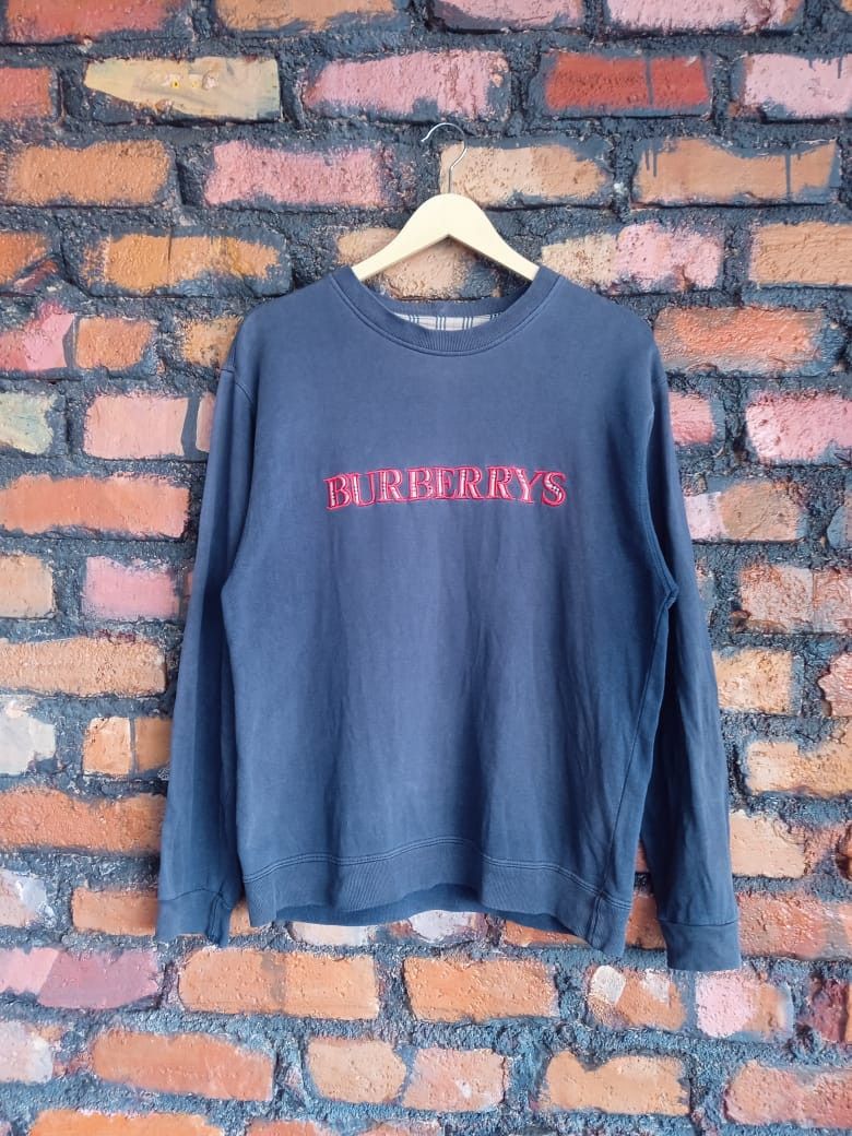 Burberry Vintage Sunfaded Burberrys Sweatshirt Size US M / EU 48-50 / 2 - 1 Thumbnail