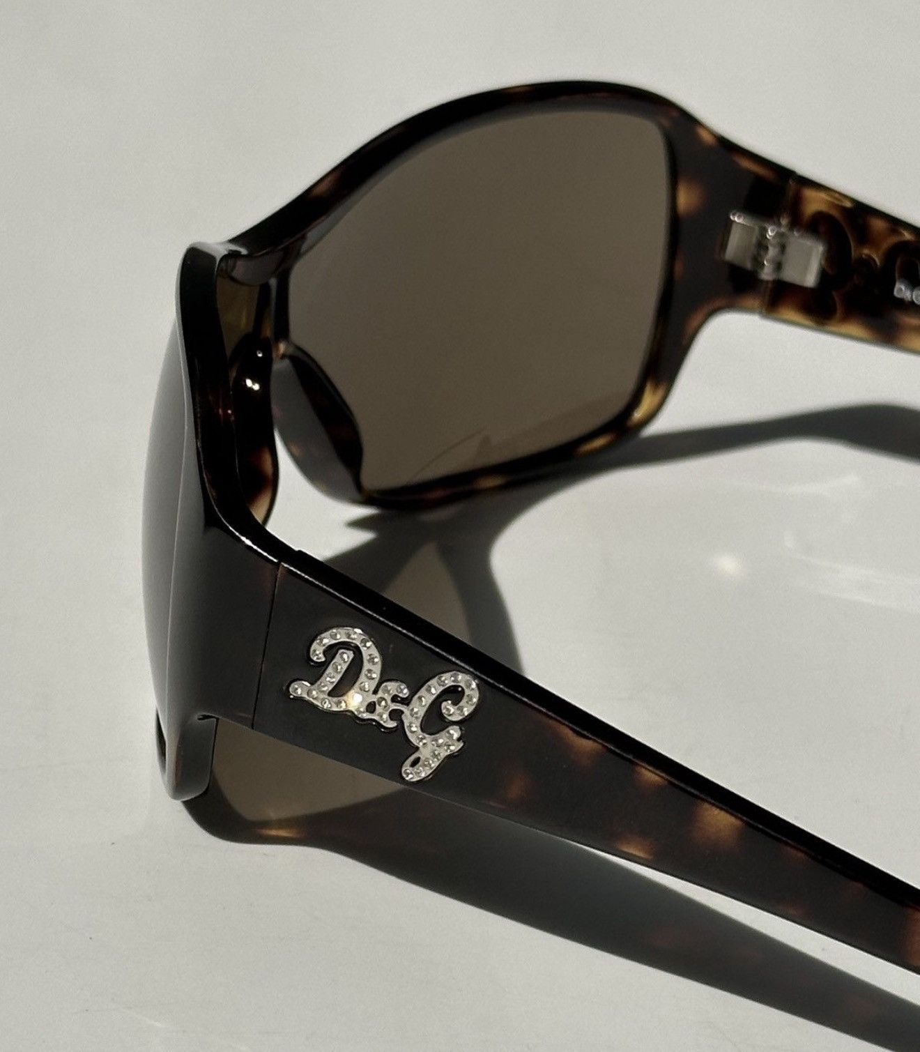 Dolce & Gabbana DOLCE & GABBANA Crystal Logo Brown Mask Sunglasses Vintage Size ONE SIZE - 6 Thumbnail