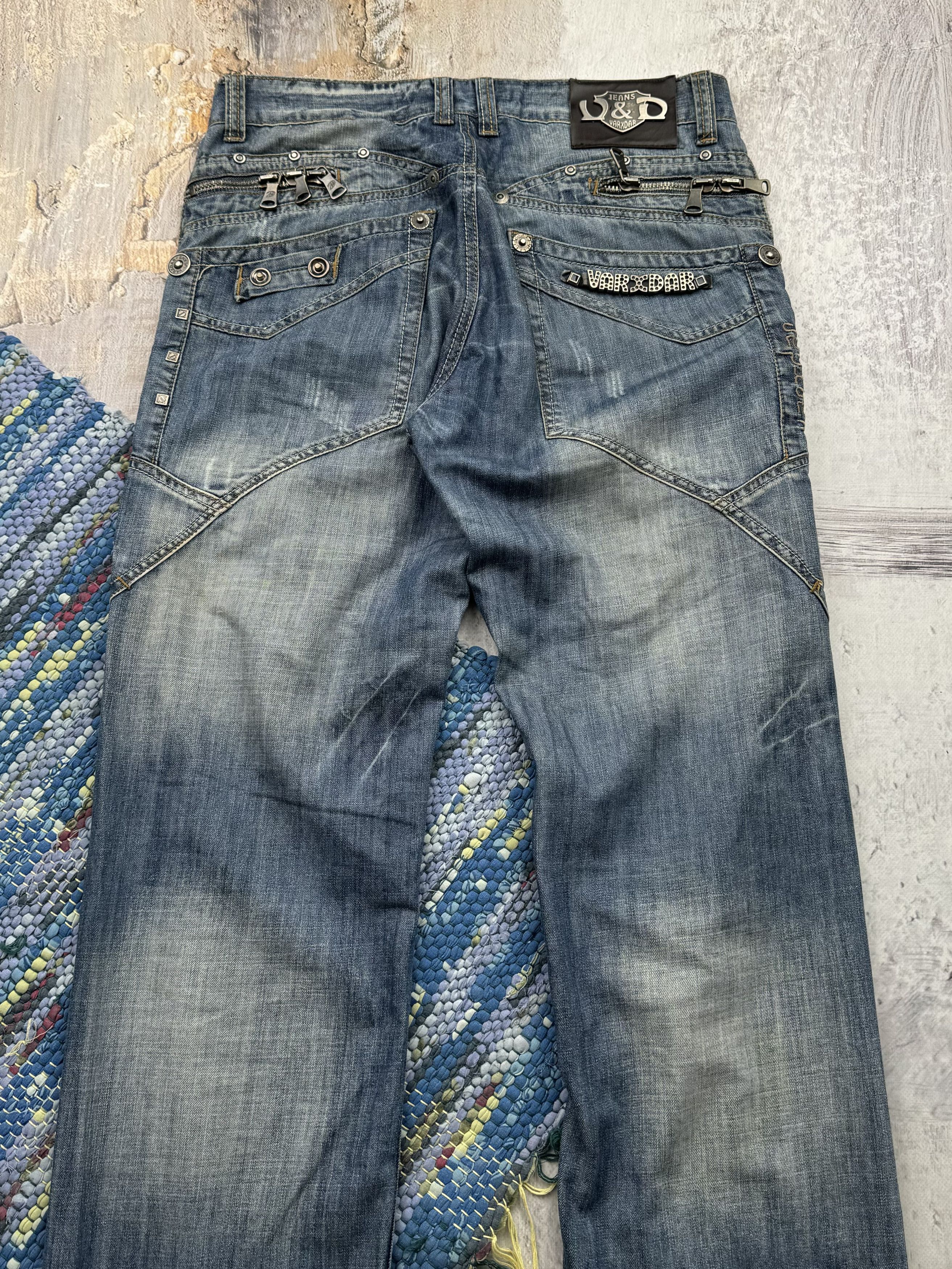 Japanese Brand Vintage Jeans With Many Metal Details A482(368) Size US 31 - 11 Thumbnail