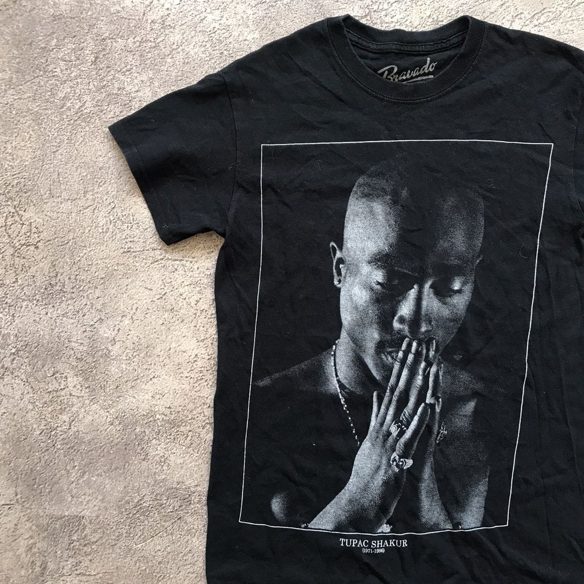 Vintage Vintage 90s Tupac Graphic Tee Sun Faded Streetwear Boxy S Size US S / EU 44-46 / 1 - 3 Thumbnail