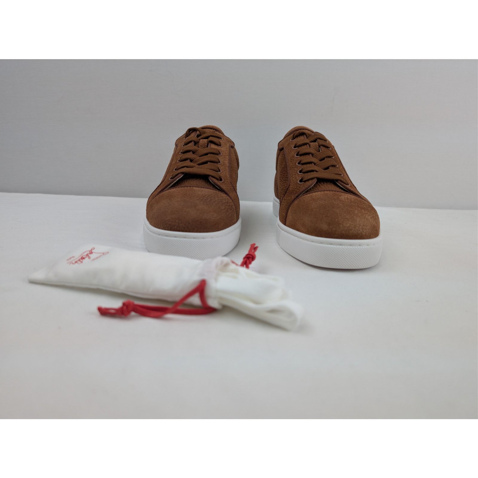 Christian Louboutin o1rshd1 Louis Junior Orlato Flat Shoe Sneakers Brown/White Size US 10 / EU 43 - 9 Thumbnail