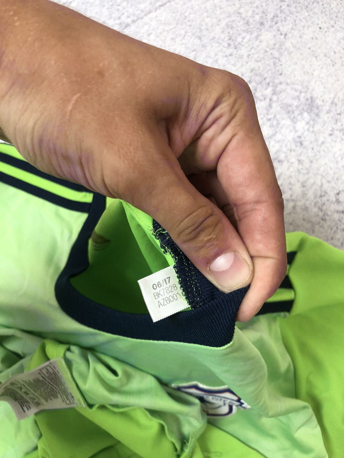 Adidas Men’s soccer jersey adidas fc cardif city size Xl Size US XL / EU 56 / 4 - 6 Thumbnail