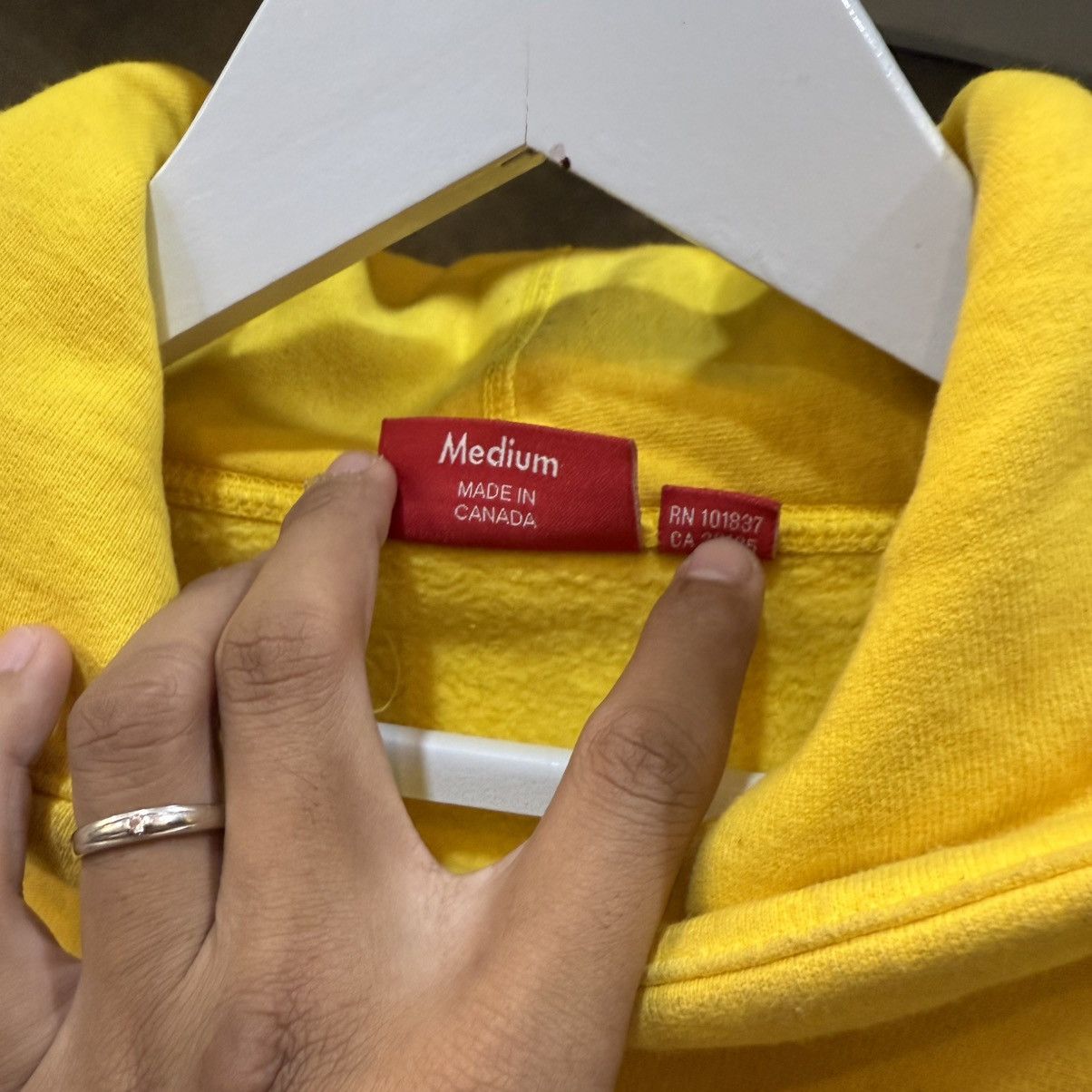 Supreme Supreme Brush Logo FW2017 Size US M / EU 48-50 / 2 - 4 Thumbnail