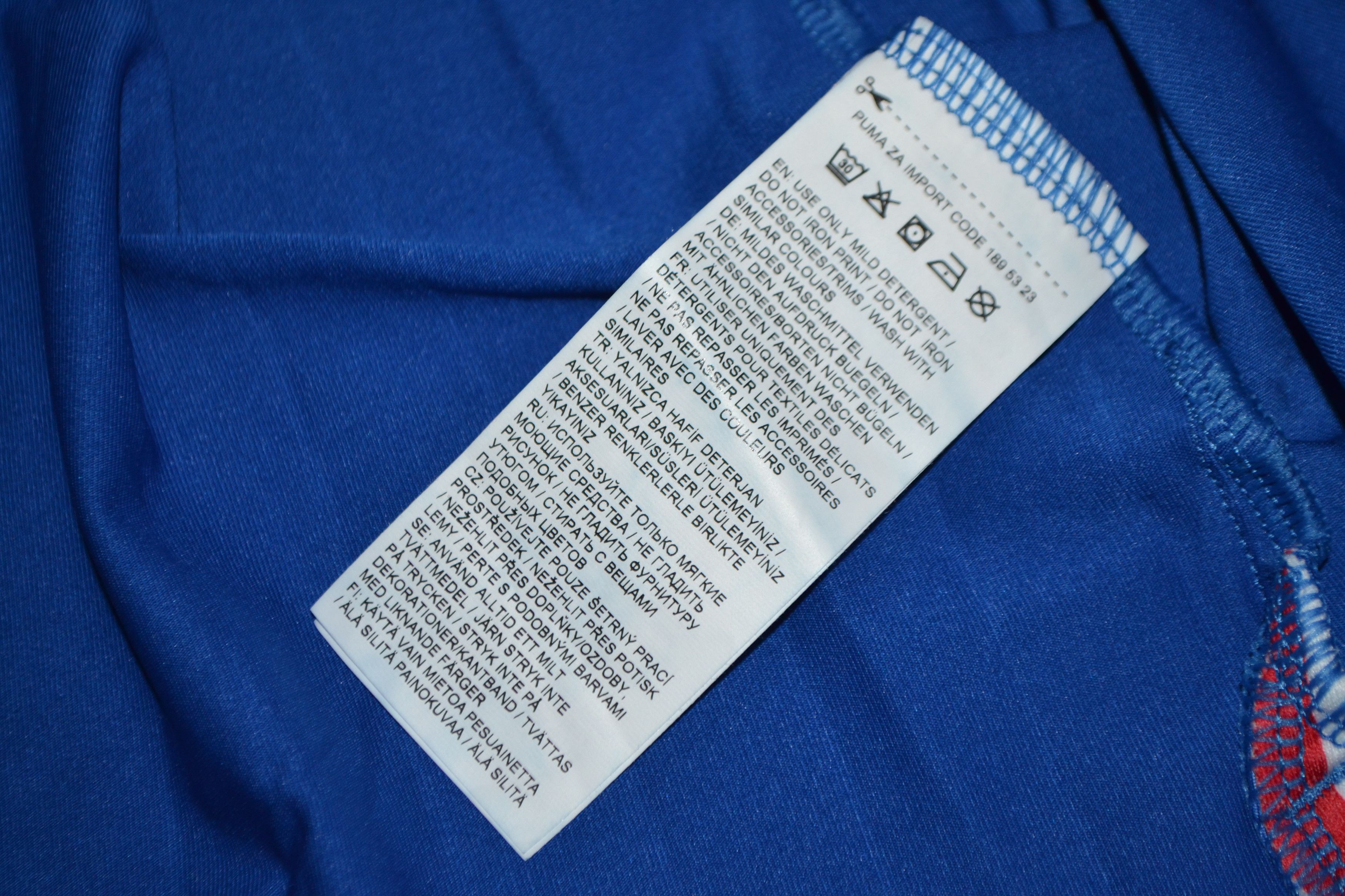 Puma AUTHENTIC Italy Home Kit 2016 2017 Shirt Soccer Jersey Size US M / EU 48-50 / 2 - 6 Thumbnail
