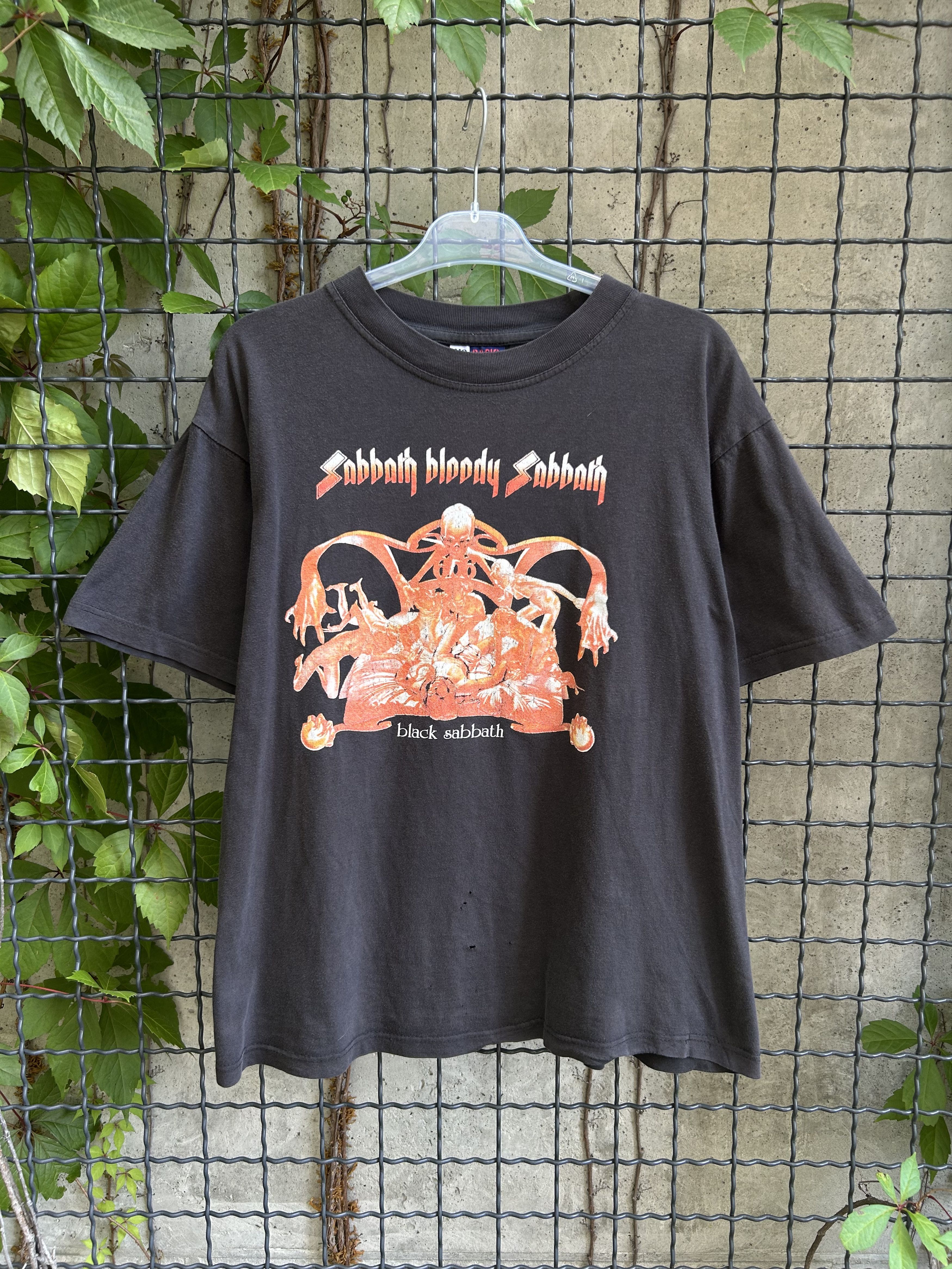 Vintage 90s Black Sabbath Rock Band T-shirt