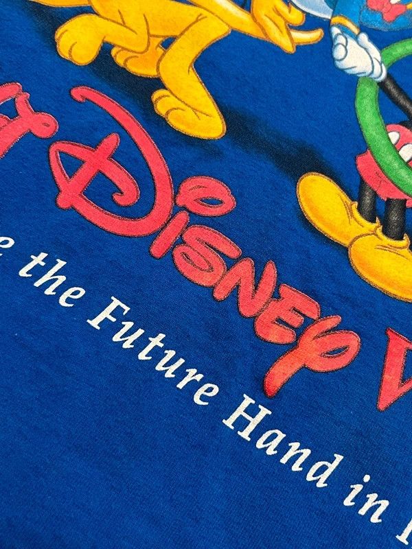 Disney Disney Vintage T-shirt 2000 New Year Size US M / EU 48-50 / 2 - 8 Thumbnail