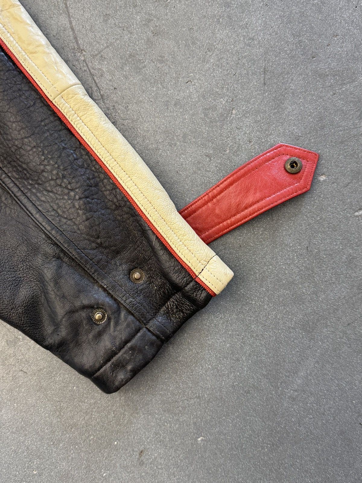 Vintage ‘90s Vintage Wu-Wear Leather Jacket Size US XXL / EU 58 / 5 - 10 Thumbnail
