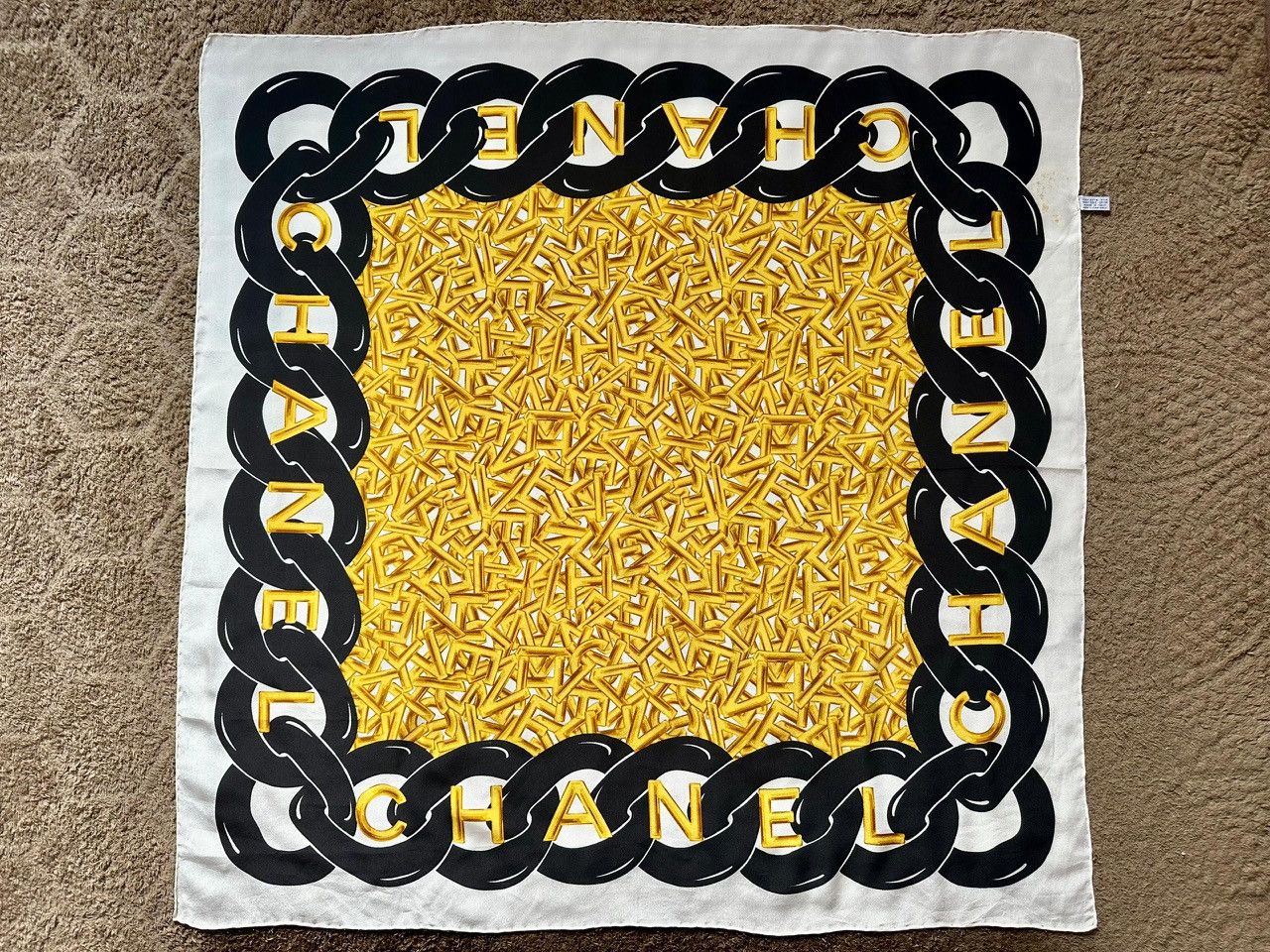 Chanel Authentic Chanel Chain Print Silk Twill Square Scarf Size ONE SIZE - 1 Thumbnail