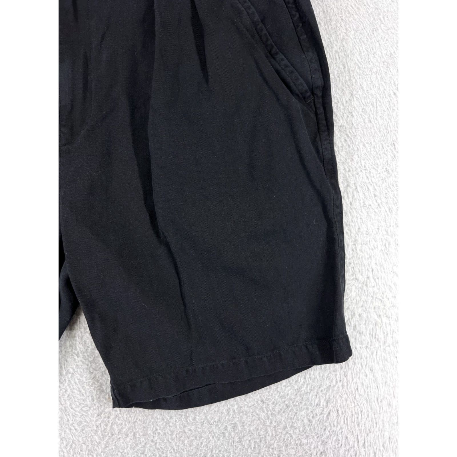 Tommy Bahama Tommy Bahama Shorts Men 36 Black Silk Pleated RELAX Beach Vacation Golf Golfer Size US 36 / EU 52 - 4 Thumbnail