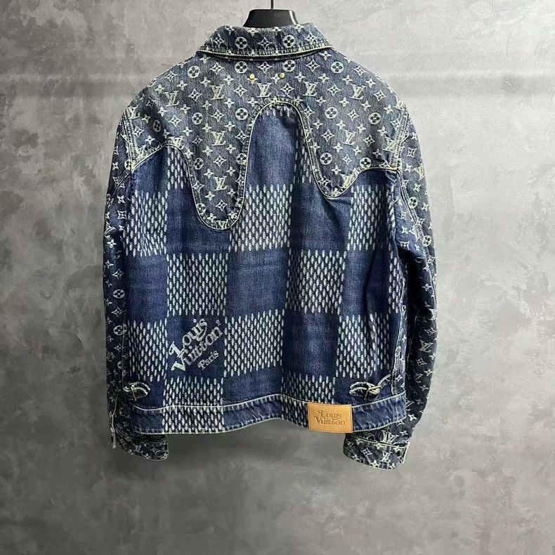 Louis Vuitton Louis Vuitton Navy Blue Logo Plaid Print Patchwork Denim J Size US L / EU 52-54 / 3 - 6 Thumbnail