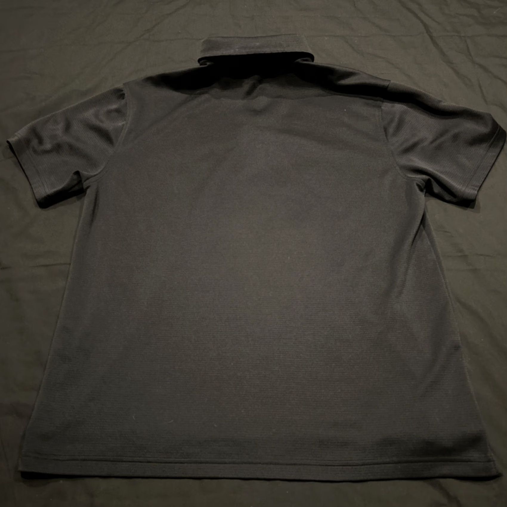 Under Armour Under Armour Polo Shirt Men L Black Short Sleeve Breathable HeatGear Golf Sports (Regular) Size US L / EU 52-54 / 3 - 4 Thumbnail