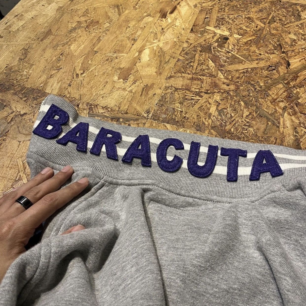Baracuta Baracuta Patches Jacket Sweater Zipper England Size US S / EU 44-46 / 1 - 10 Thumbnail