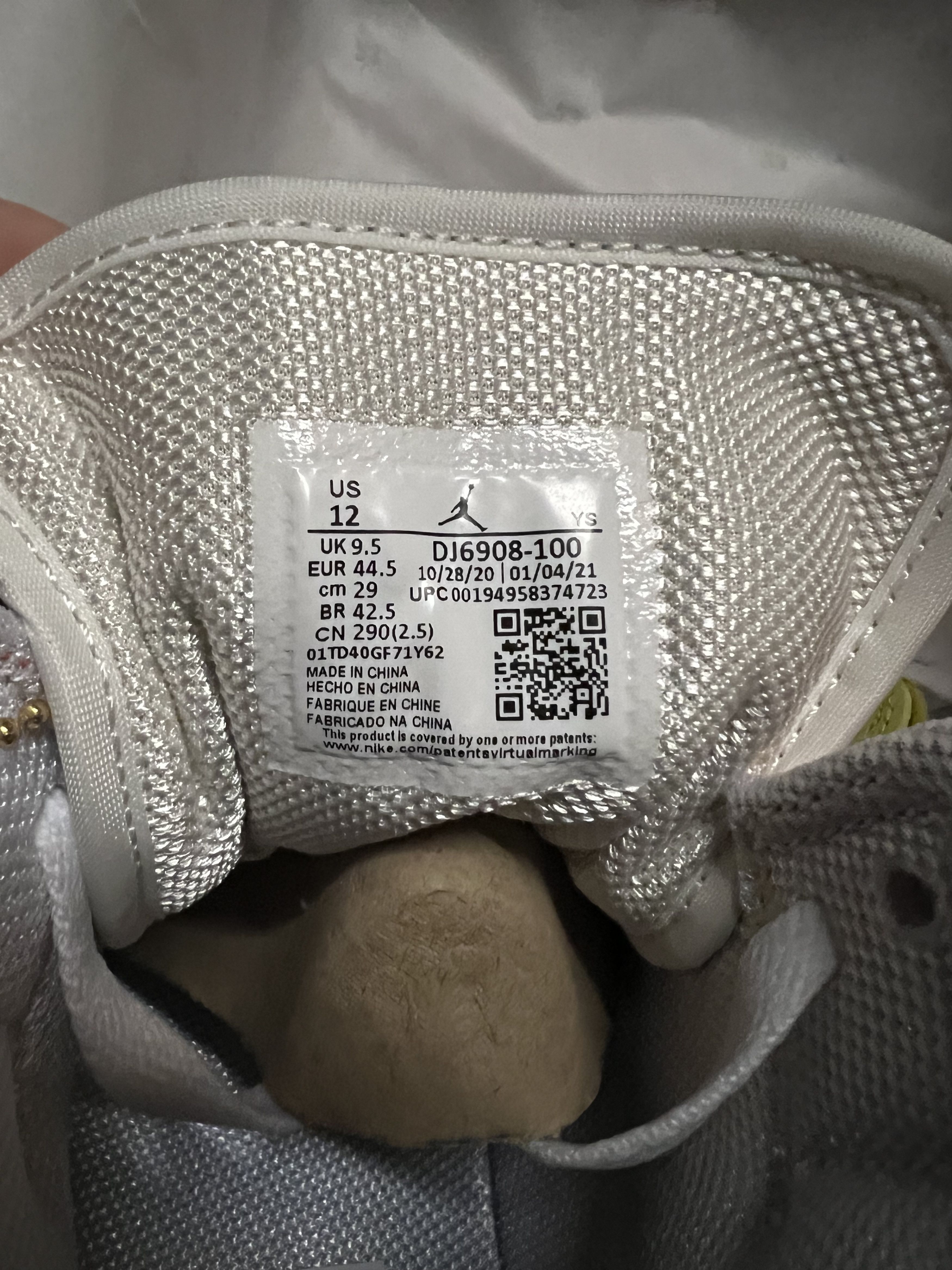 Nike WMNS AIR JORDAN 1 MID DJ6908 100 Size US 12 / IT 42 - 9 Thumbnail