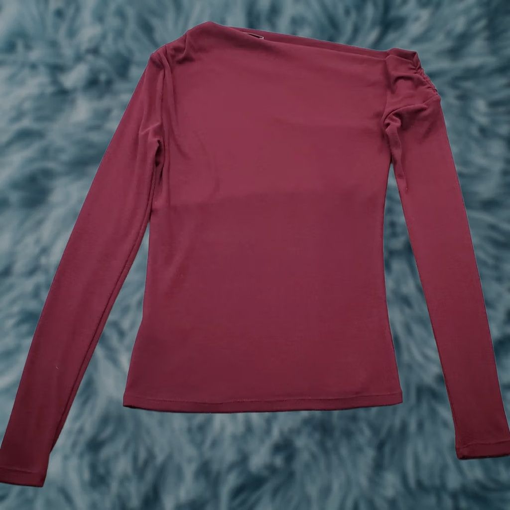 Vintage MNG Shirt Womens Small Red Fitted Stretch Long Sleeve Boat Neck EUC Women Shirt Top Size S / US 4 / IT 40 - 1 Thumbnail