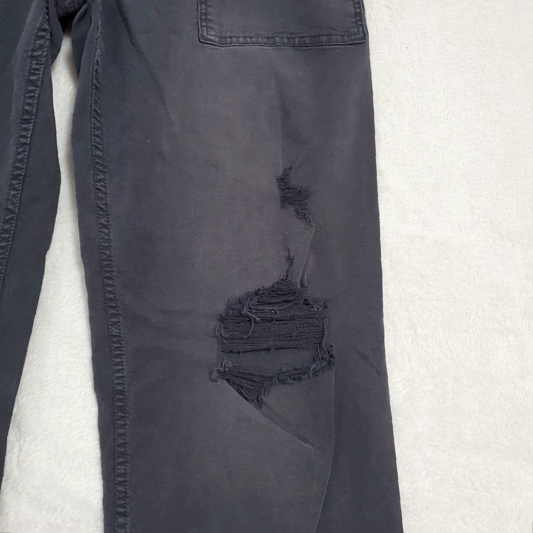 Vintage Pilcro Womens Jeans 29 Black Cargo Distressed Wide Leg Cropped Patch Pockets Size 29" - 7 Thumbnail
