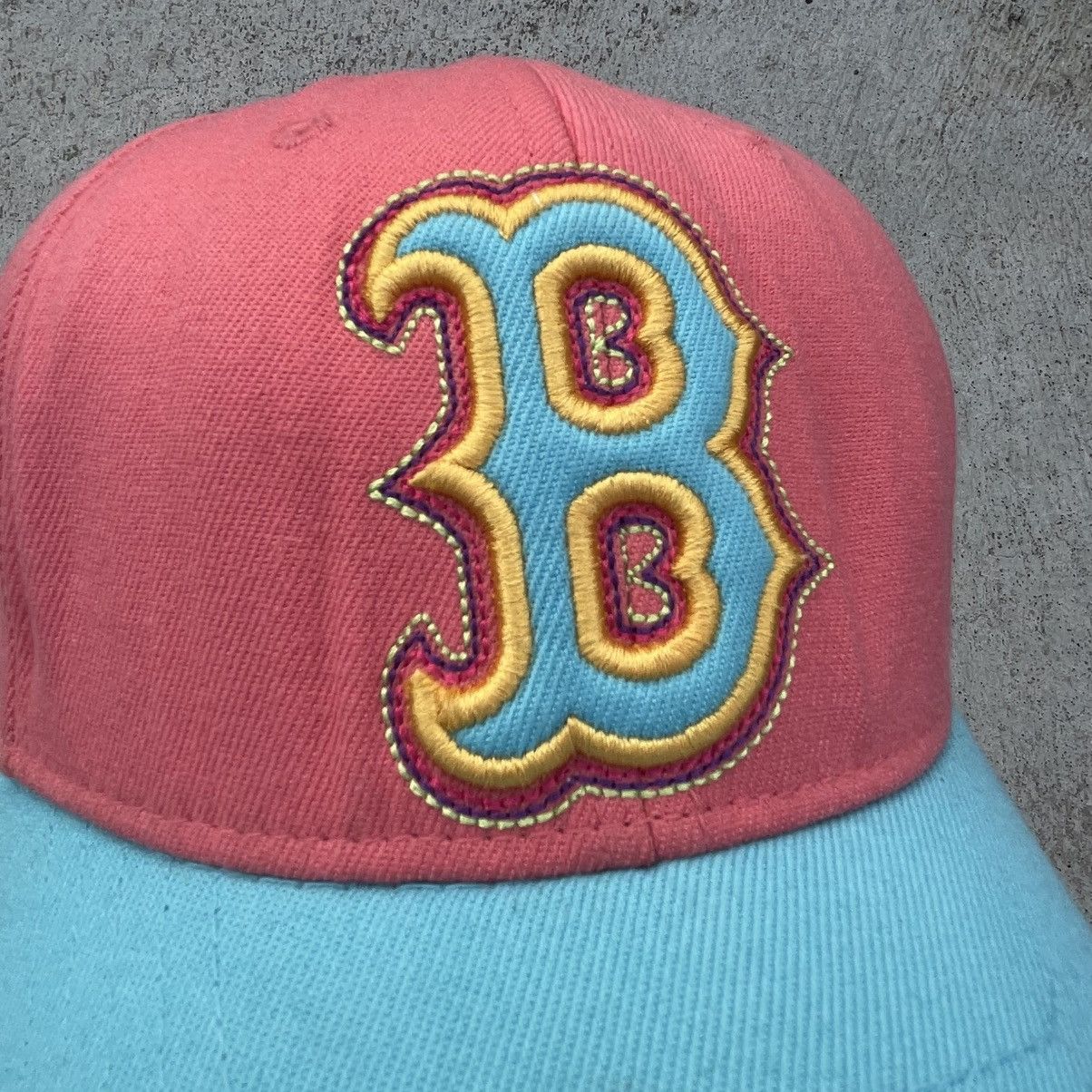 MLB Cutest boston logo Size ONE SIZE - 7 Thumbnail