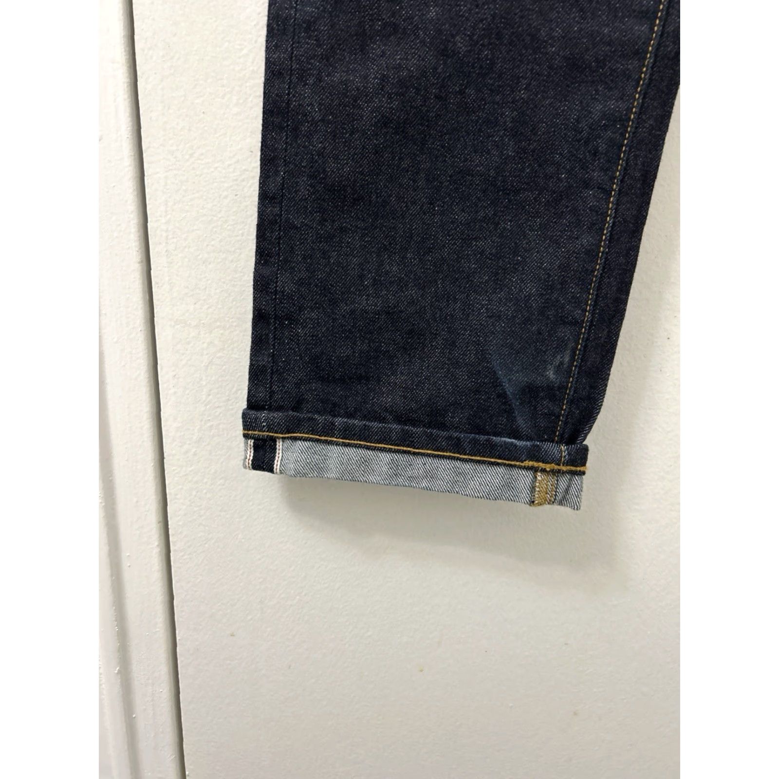 Uniqlo UNIQLO Jeans Slim Straight Fit Mens 29x32 Dark Wash Denim Blue 5-Pocket Zipper Button Logo Slim Straight Style Straight Fit Jeans Mens Size US 29 - 6 Thumbnail