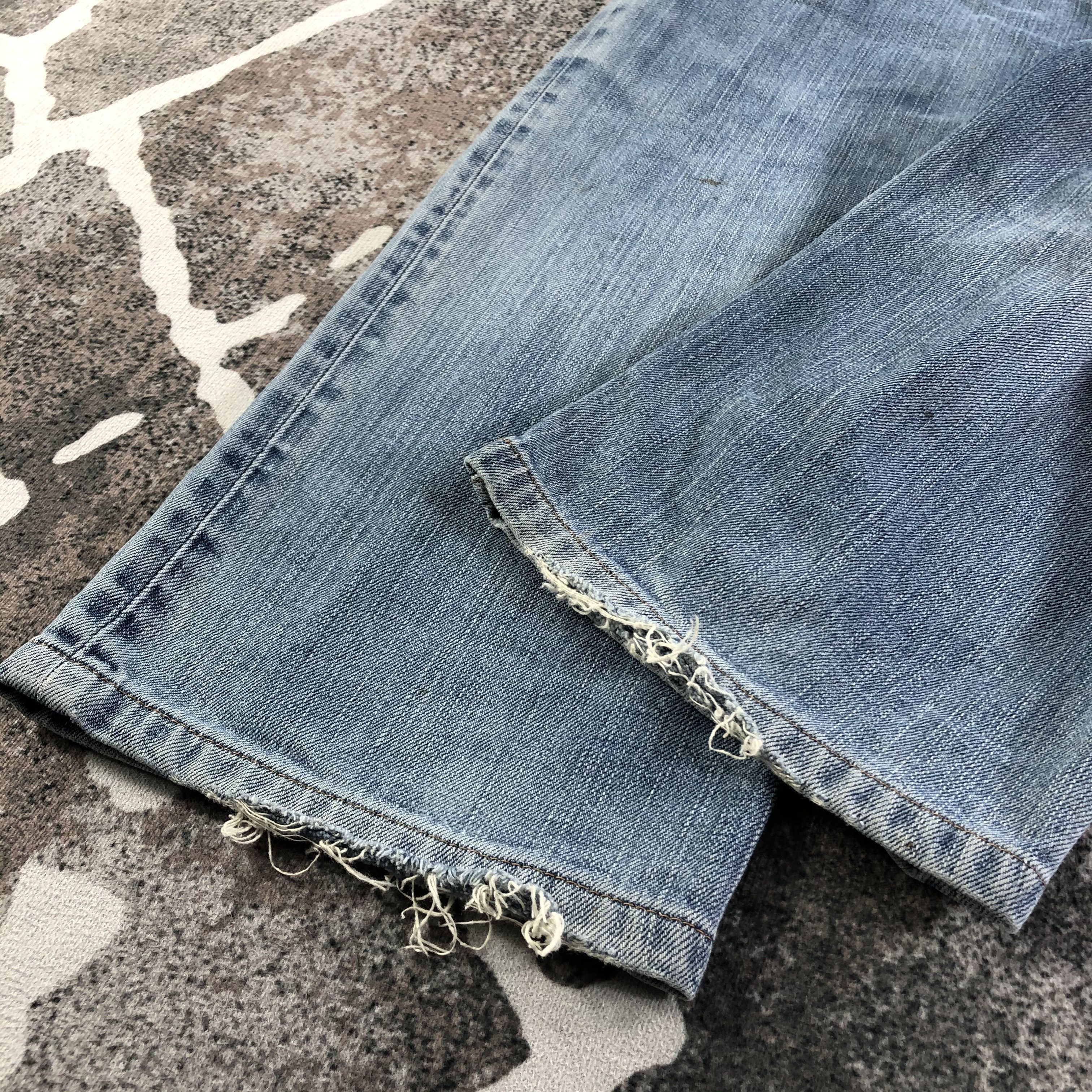 Levi's Vintage Levis Jeans 533 Distress Denim KJ2700 Size US 31 - 6 Thumbnail
