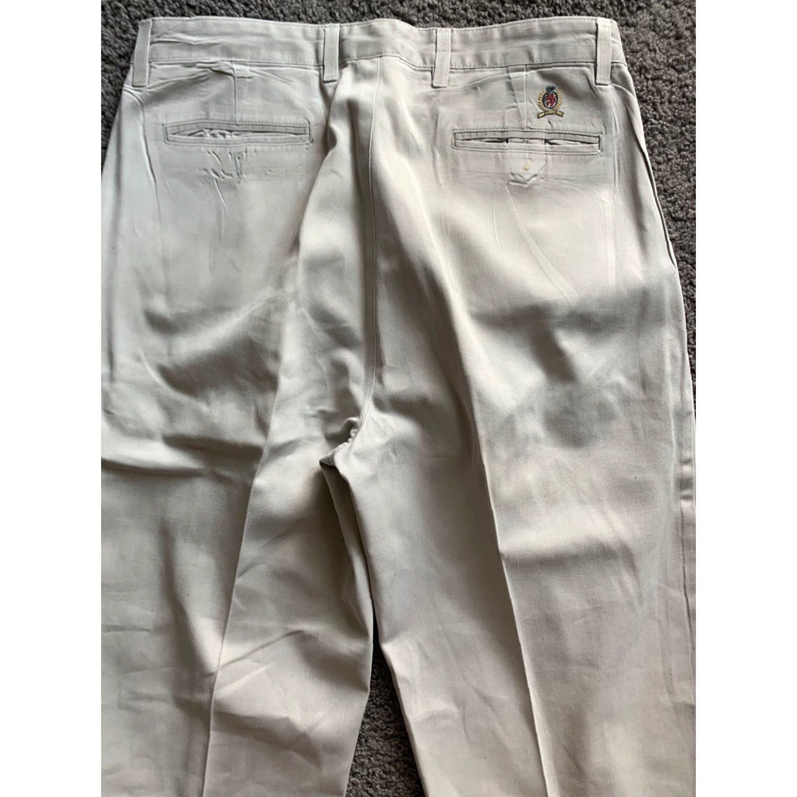 Tommy Hilfiger TOMMY HILFIGER Mens Beige Pleated Straight Leg Dress Pants 34x32 - Comfort, Breathable, Solid, American Designer Size US 34 / EU 50 - 2 Thumbnail