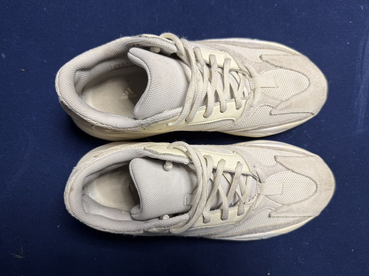 Adidas × Kanye West × Yeezy Adidas Yeezy Boost 700 Salt Size US 10.5 / EU 43-44 - 4 Thumbnail