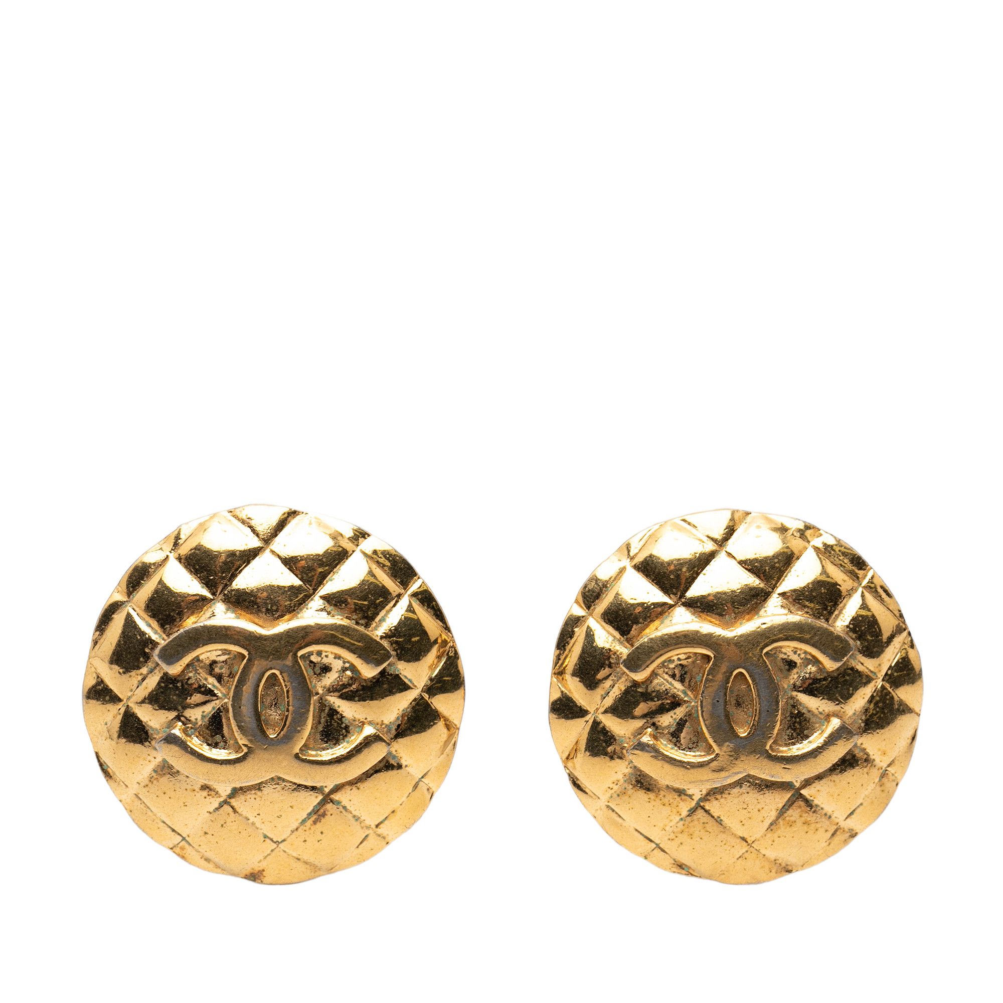 Chanel Chanel CC Quilted Gold Plated Round Clip on Earrings Size ONE SIZE - 1 Thumbnail