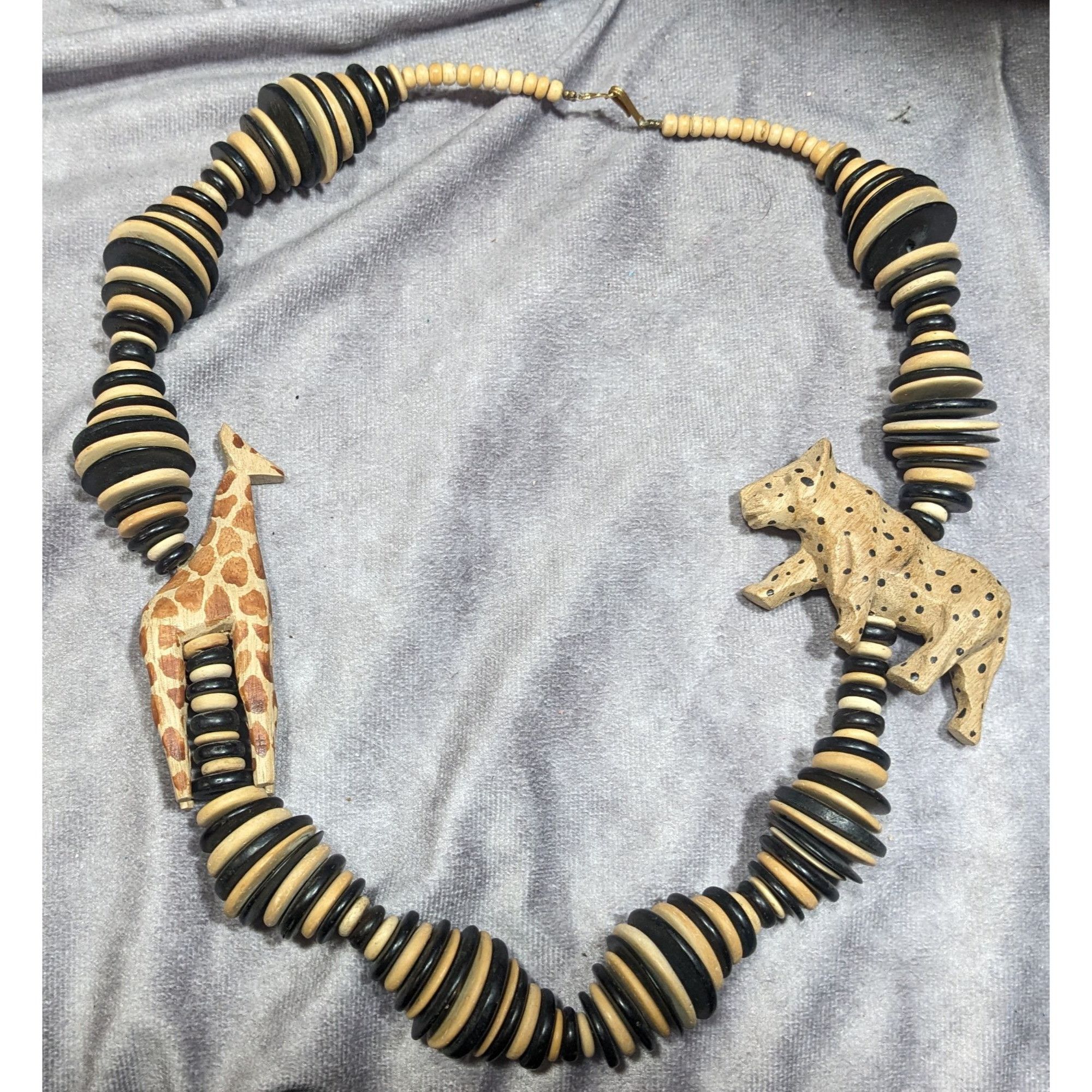 Other Vintage Hand Carved Safari Themed Wooden Necklace Size ONE SIZE - 3 Thumbnail
