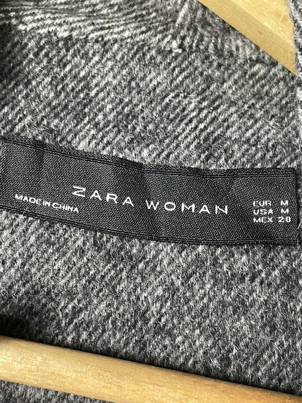 Designer × Vintage × Zara Zara Women’s Hand Made Wool Coat (113) Size M / US 6-8 / IT 42-44 - 7 Thumbnail