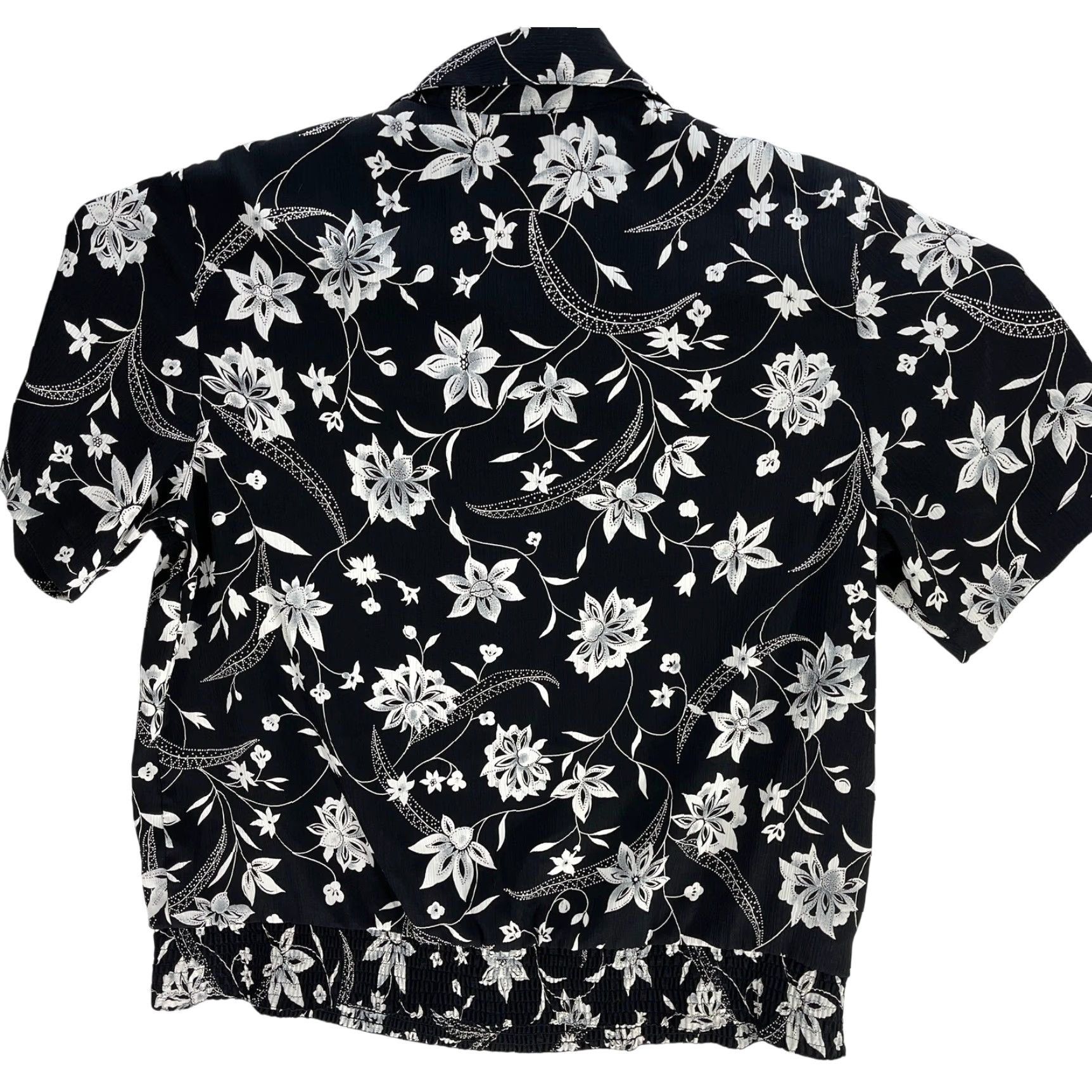 Vintage Alfred Dunner Blouse 14P Black White Floral Short Sleeve Button-Up Petites Women Casual Office Boho Floral Pattern Button Front Shirt Size XL / US 12-14 / IT 48-50 - 3 Thumbnail