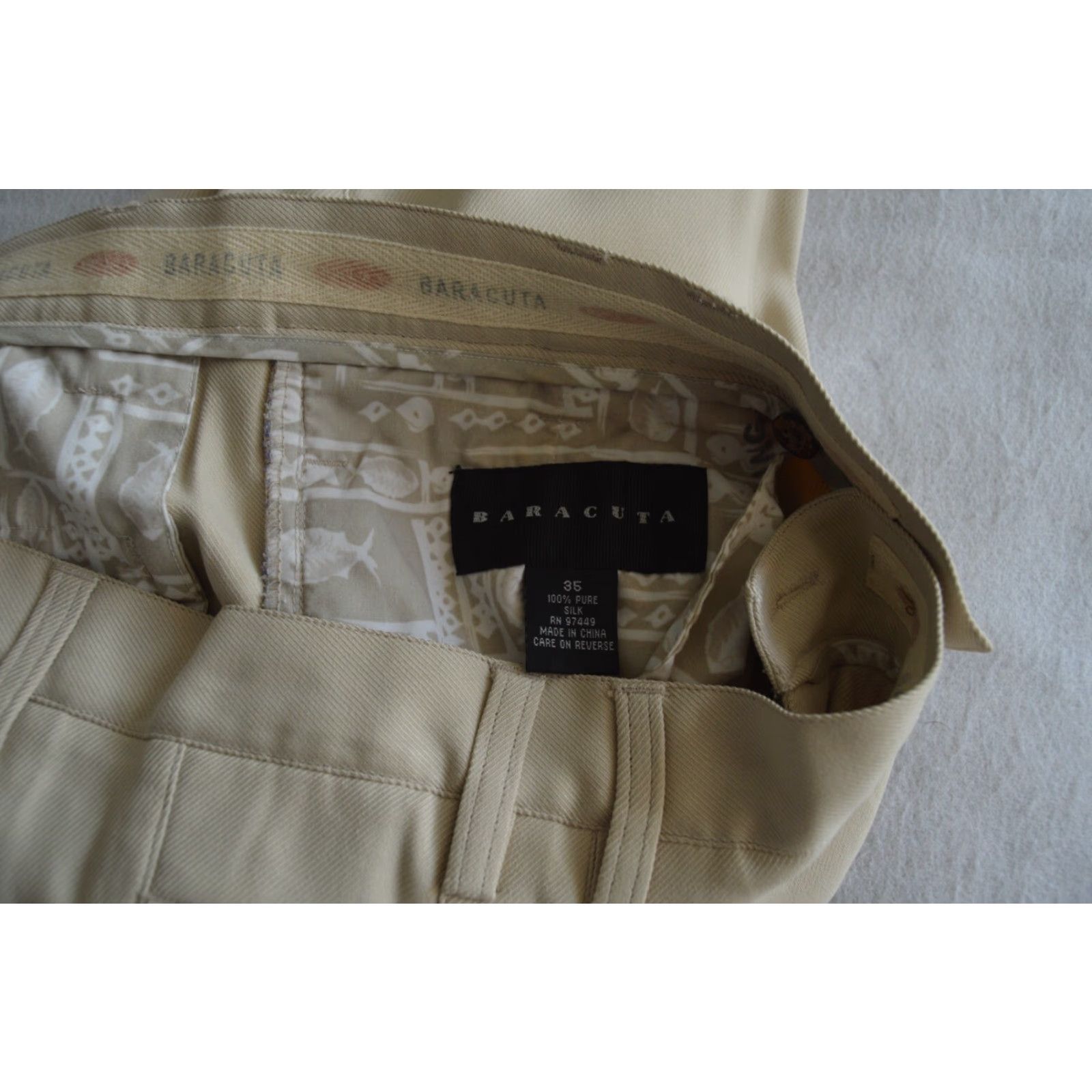 Baracuta Baracuta Men's 35 x 28 Beige Pleated Casual Silk Pants Size US 35 - 5 Thumbnail