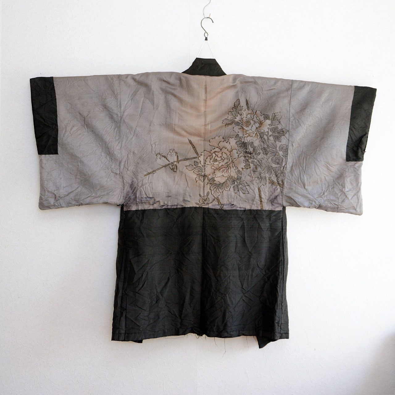 Other Japanese Men’s Haori with Sparrow & Floral Lining Vintage Size US L / EU 52-54 / 3 - 5 Thumbnail