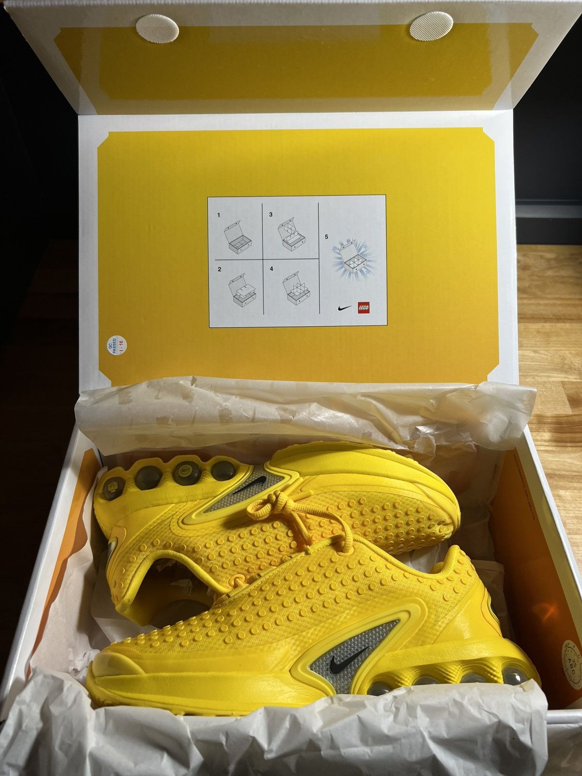 LEGO × Nike Kids Air Max DN x Lego Yellow Size 6Y (Style: IH7671-700) Size US 6 / EU 39 - 8 Thumbnail