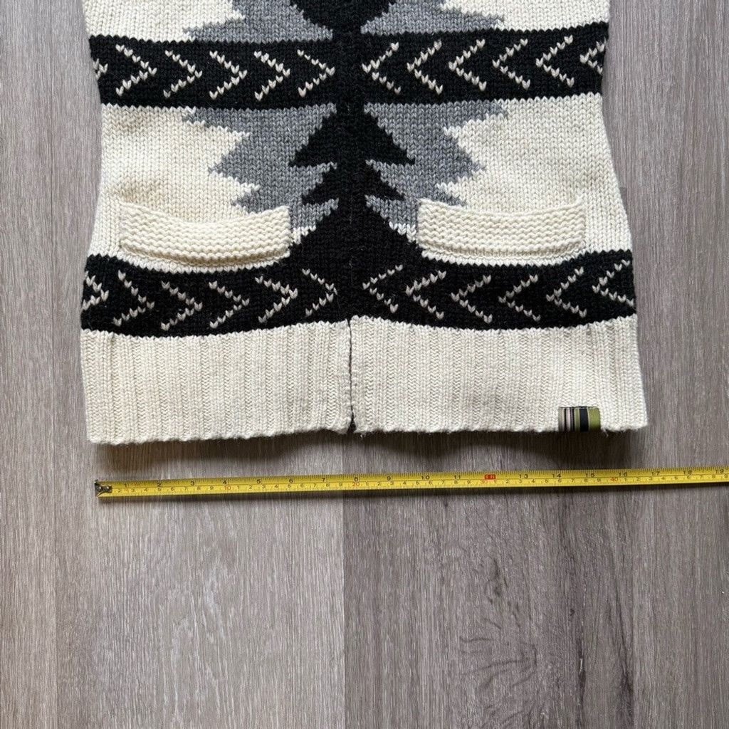 The Unbranded Brand Triple Five Soul Cream and Black Cowl Neck Zip Up Sweater Size M / US 6-8 / IT 42-44 - 5 Thumbnail