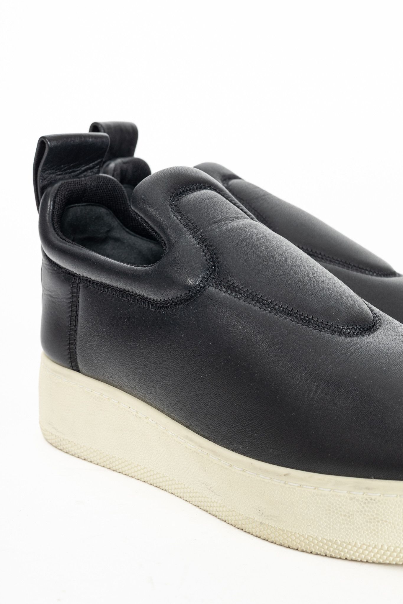 Celine Celine AW15 Black Padded-Leather Slip-On Platform Sneakers Size US 5.5 / IT 35.5 - 6 Thumbnail