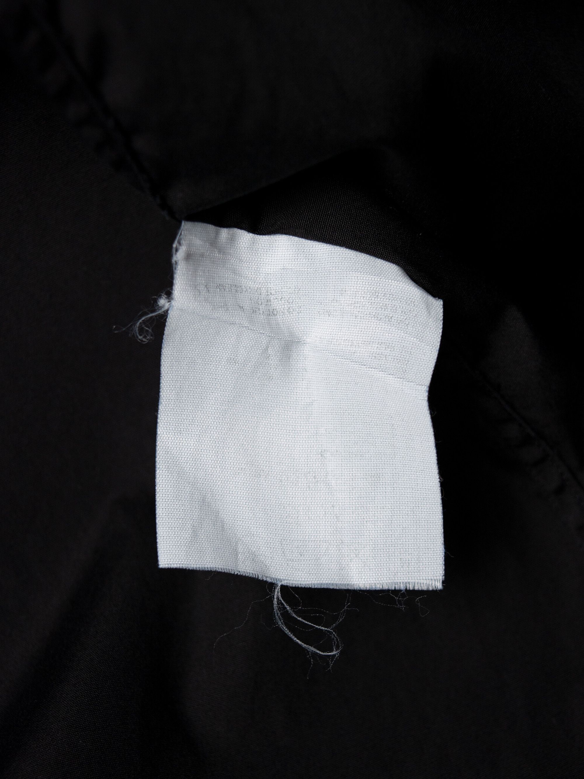 Helmut Lang Helmut Lang - 2000s - pointed hem sleeveless shirt (black) Size S / US 4 / IT 40 - 7 Thumbnail