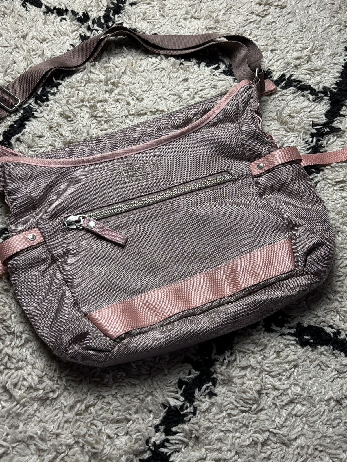 George Gina & Lucy George Gina & Lucy Avant Garde Shoulder Bag „GO HK” Size ONE SIZE - 6 Thumbnail