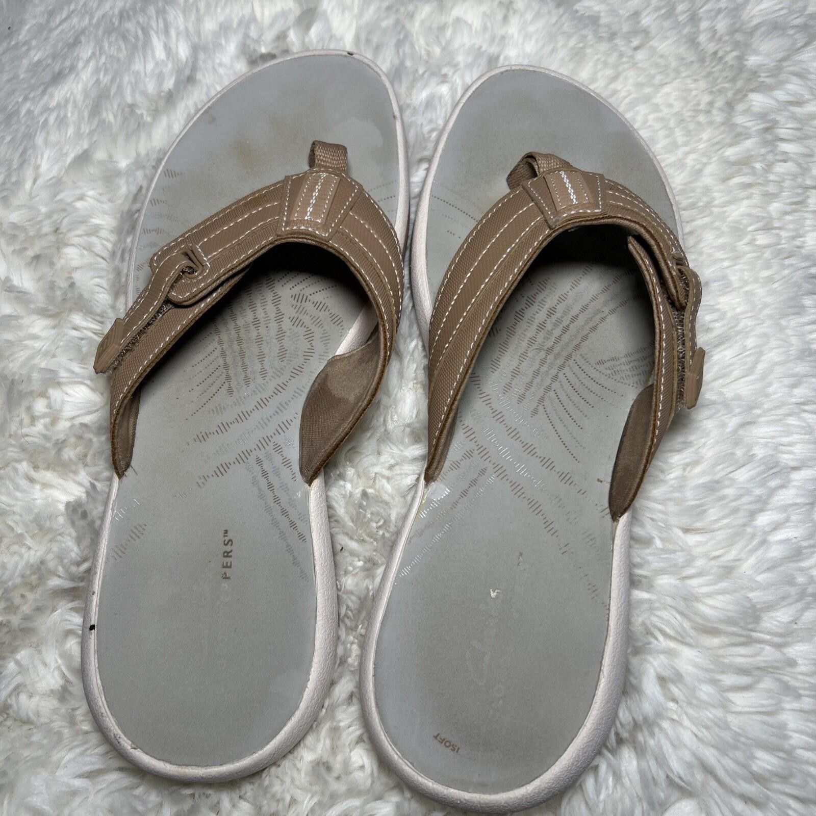 Clarks Clarks Cloudsteppers Flip-Flops Women's Tan Sz9 Strap Adjust Size US 9 / IT 39 - 7 Thumbnail