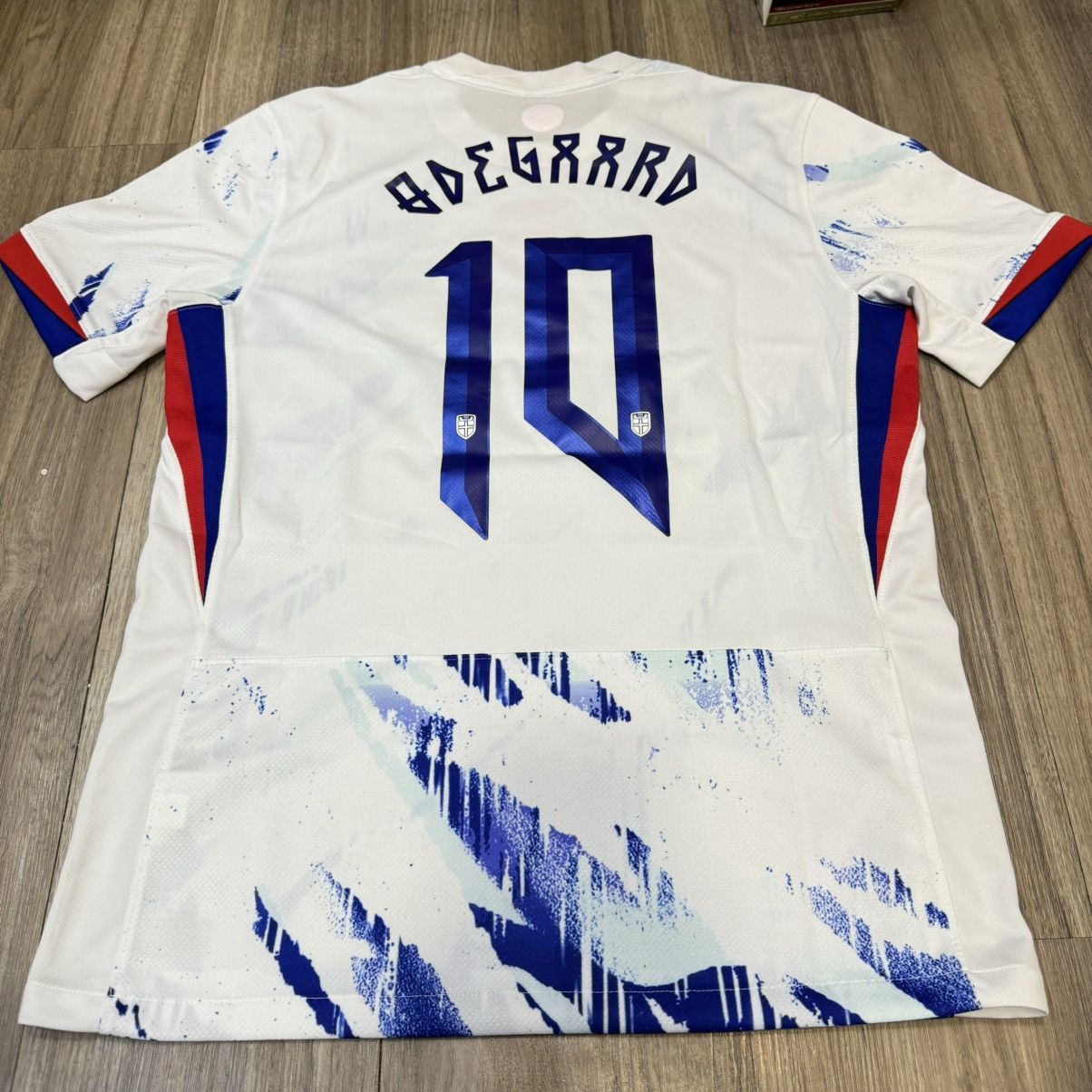 Nike Norway 24/25 away #10 Odegaard Size US M / EU 48-50 / 2 - 2 Thumbnail