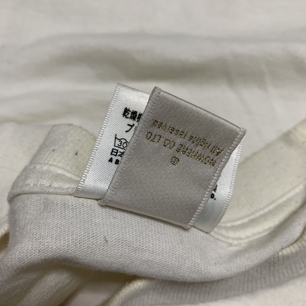 Bape Bape Medium Graphic White Tee A Bathing Ape Lukewarm Water Size US M / EU 48-50 / 2 - 8 Thumbnail