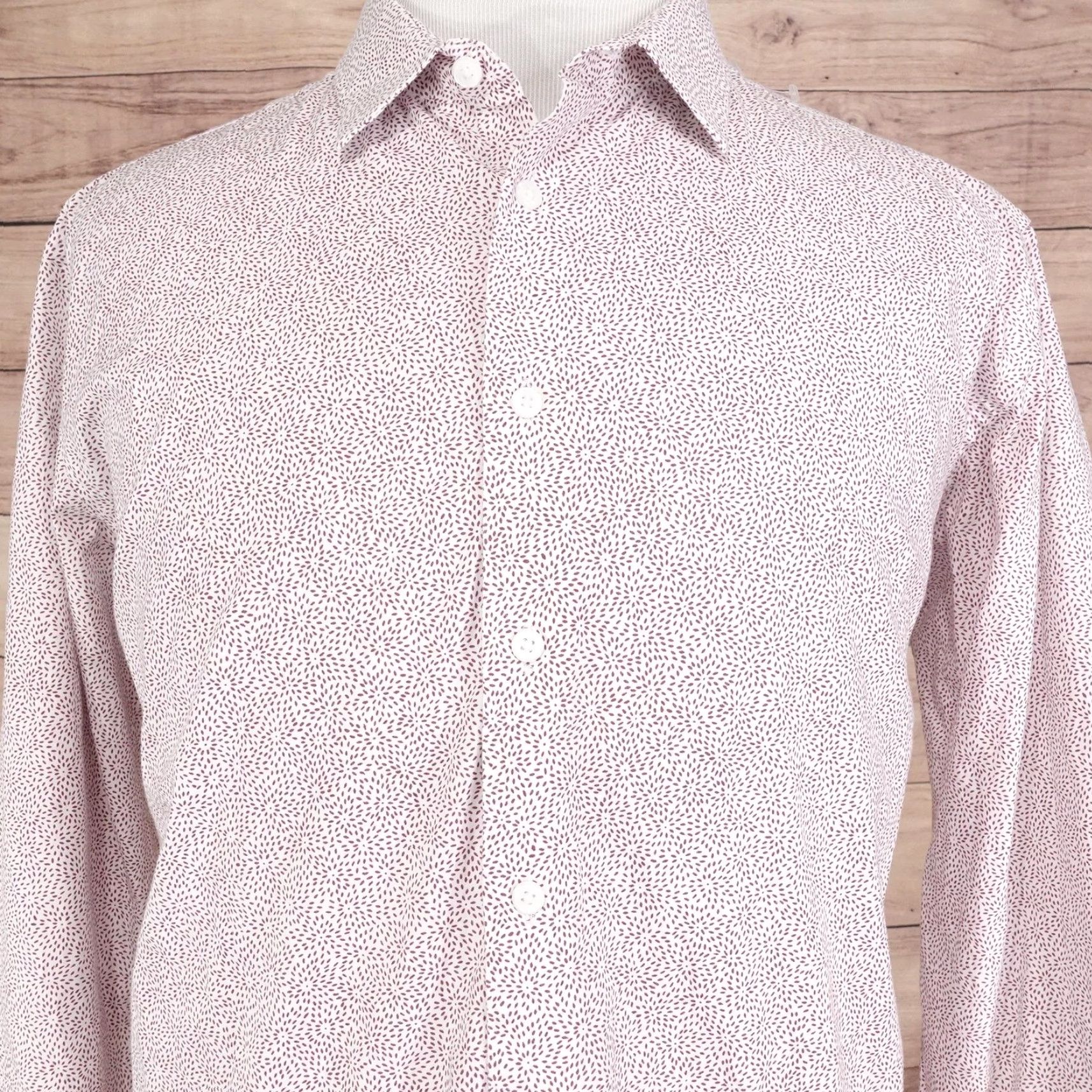Vintage Awearness Kenneth Cole Dress Shirt Mens XL Slim Fit Floral Long Sleeve Red - 98% Cotton 2% Spandex, Point Collar, Button Front, Stretch Shirt Size 46R - 2 Thumbnail