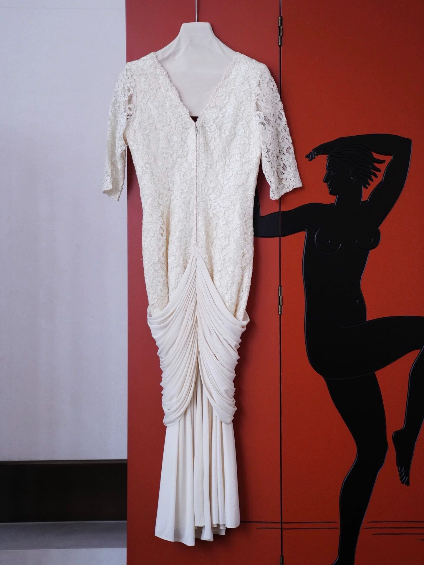 Vintage USA Vintage Cream Beaded Lace Bodycon Dress w/Shoulder Pads L Size L / US 10 / IT 46 - 5 Thumbnail