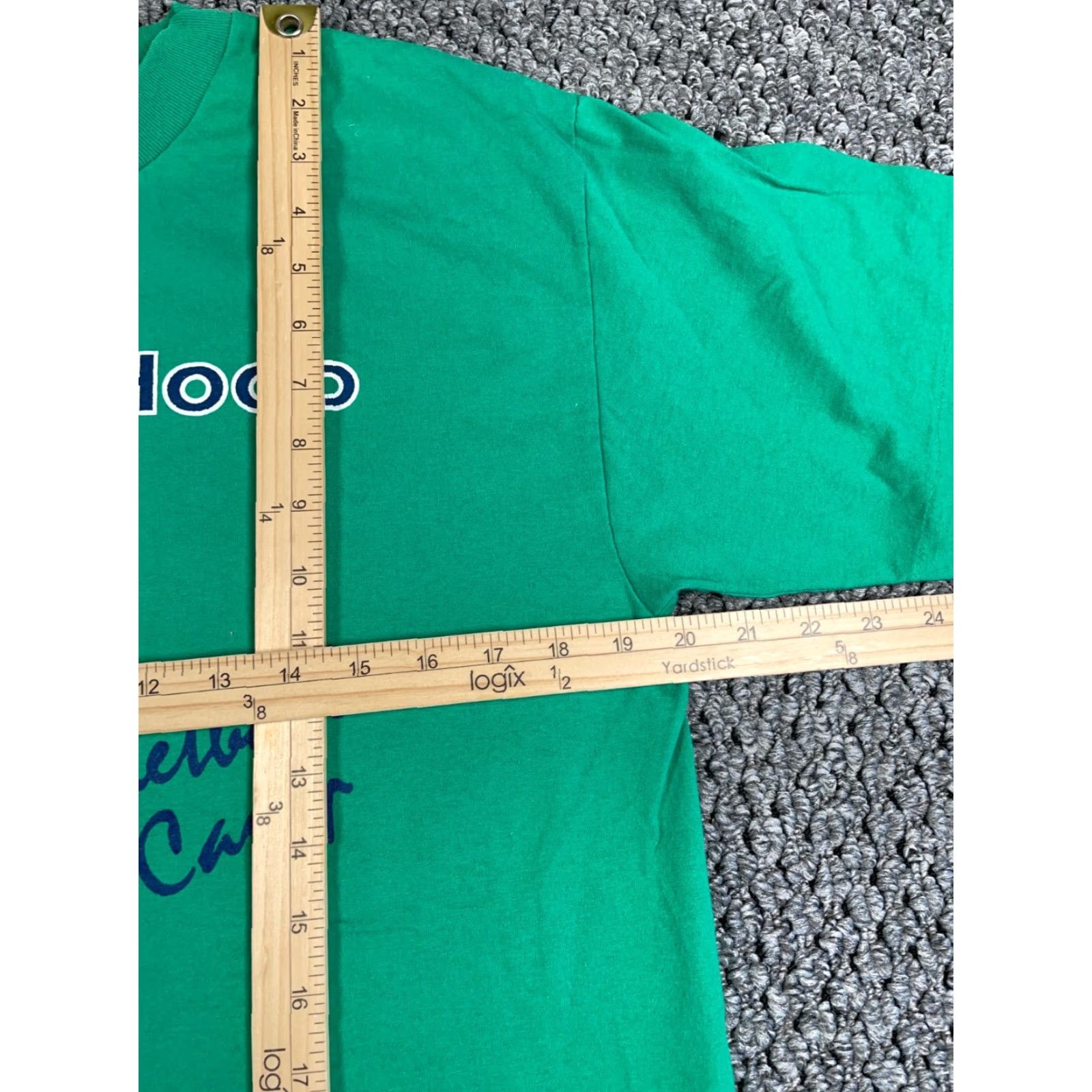 Hanes VINTAGE Hanes T-Shirt Green 90s Heritage Hoop Basketball Camp Graphic Print Adult Large Mens Shirt Size US L / EU 52-54 / 3 - 6 Thumbnail