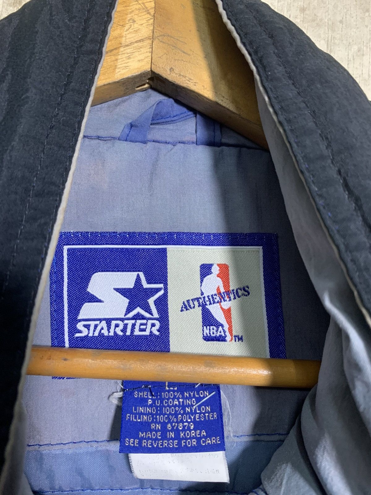 NBA × Starter 🔥VTG ORLANDO MAGIC NBA JACKETS BY STARTER Size US L / EU 52-54 / 3 - 10 Thumbnail