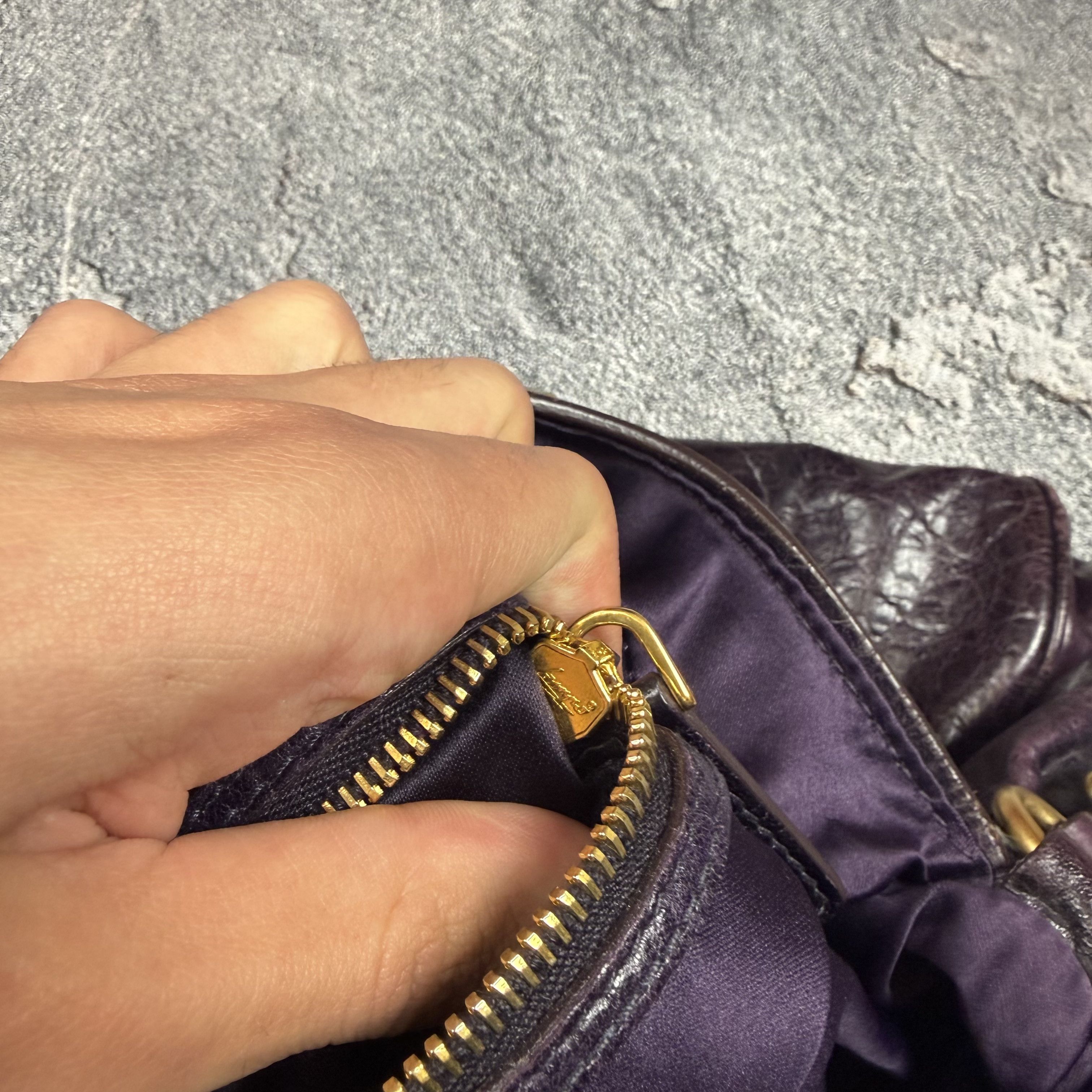 Miu Miu vintage y2k miu miu leather tote bag in violet Size ONE SIZE - 7 Thumbnail
