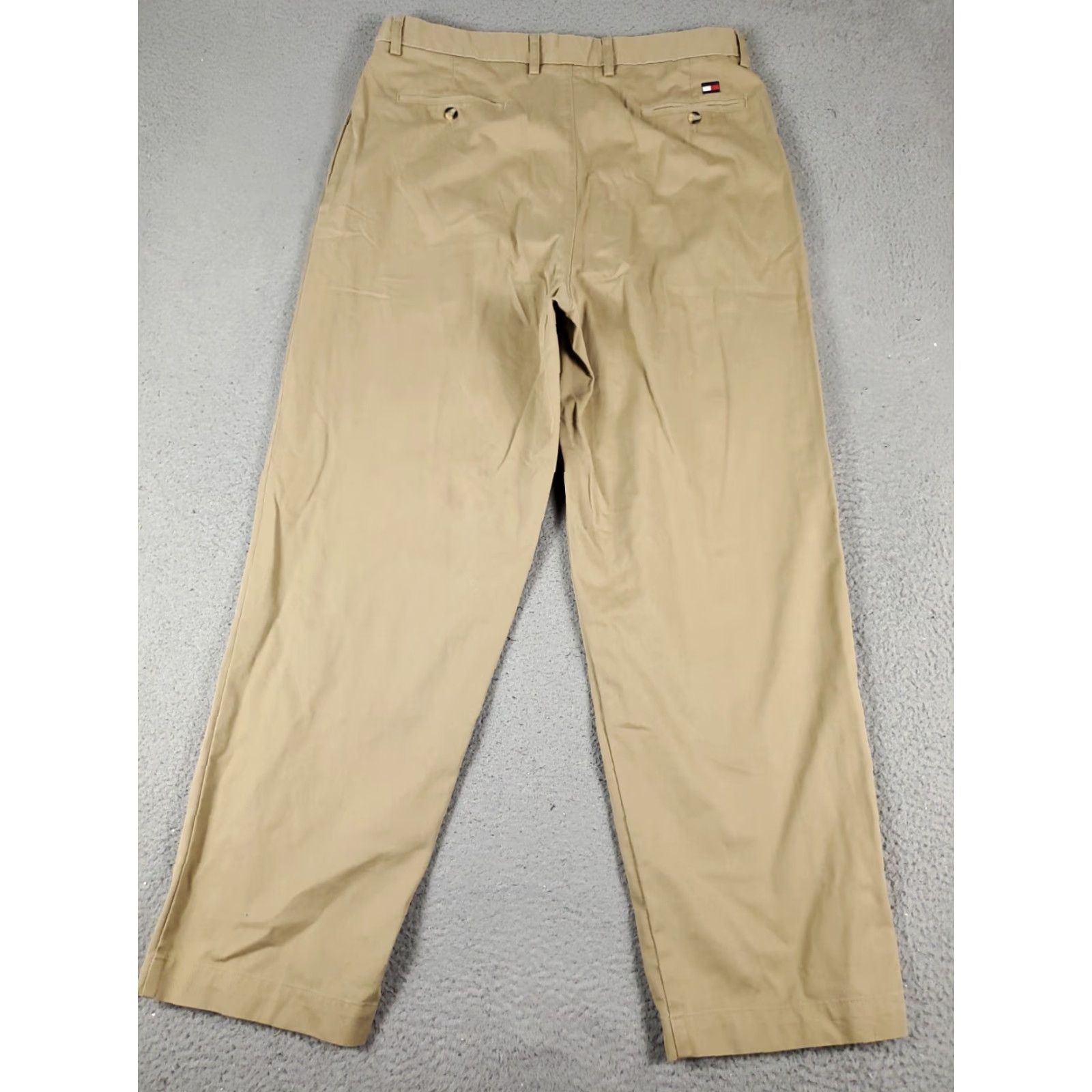 Tommy Hilfiger Tommy Hilfiger Chino Pants Mens 38x32 Beige Pleated Regular Fit Casual Workwear Size US 38 / EU 54 - 7 Thumbnail