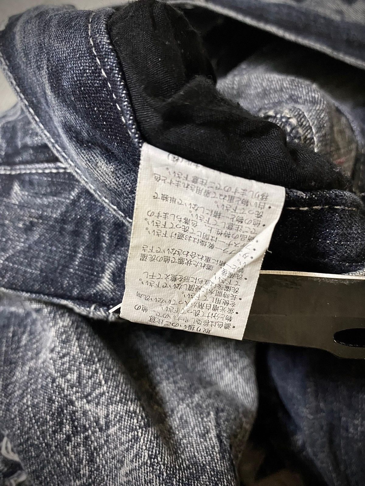 LOWBOX 2000s LOWBOX DISTRESSED JEANS DENIM Size US 31 - 11 Thumbnail