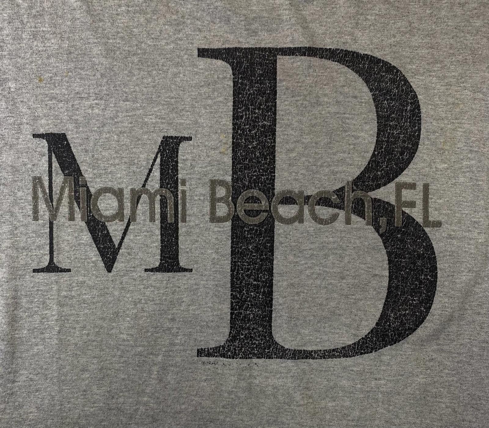 Unknown London Vintage Miami Beach FL Graphic Grey T-Shirt Size US XL / EU 56 / 4 - 6 Thumbnail